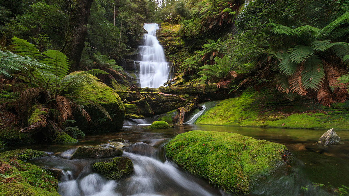 Bastion Cascades