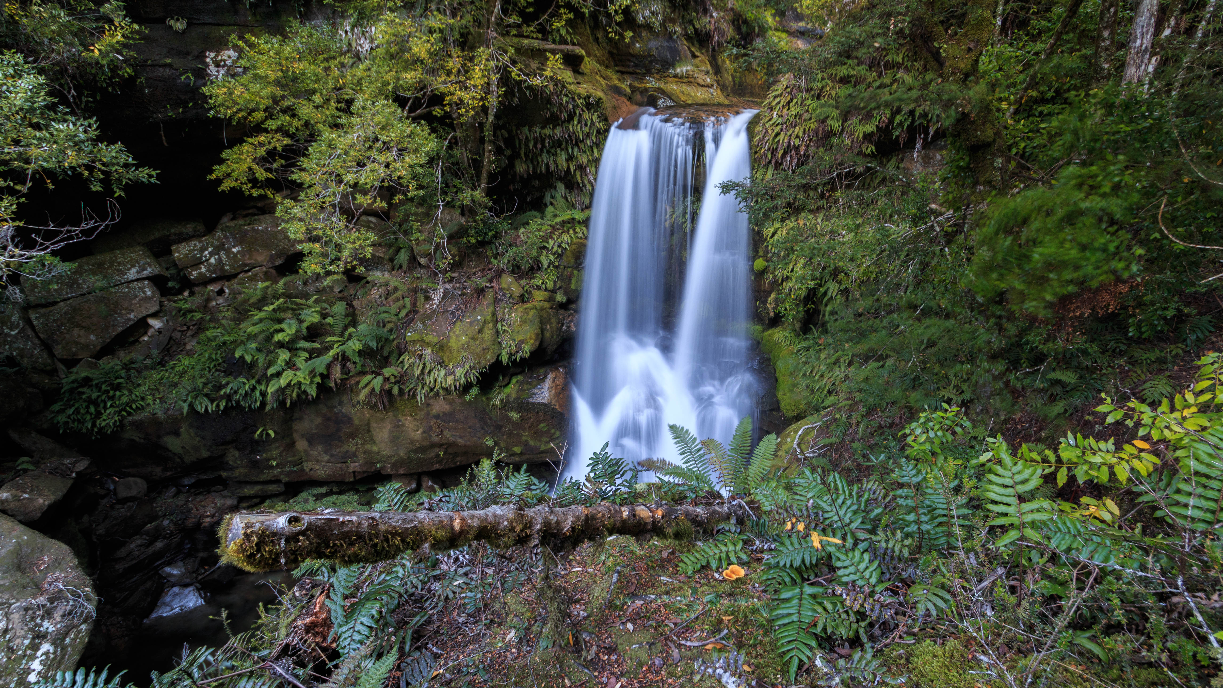 Middle Chasm Falls