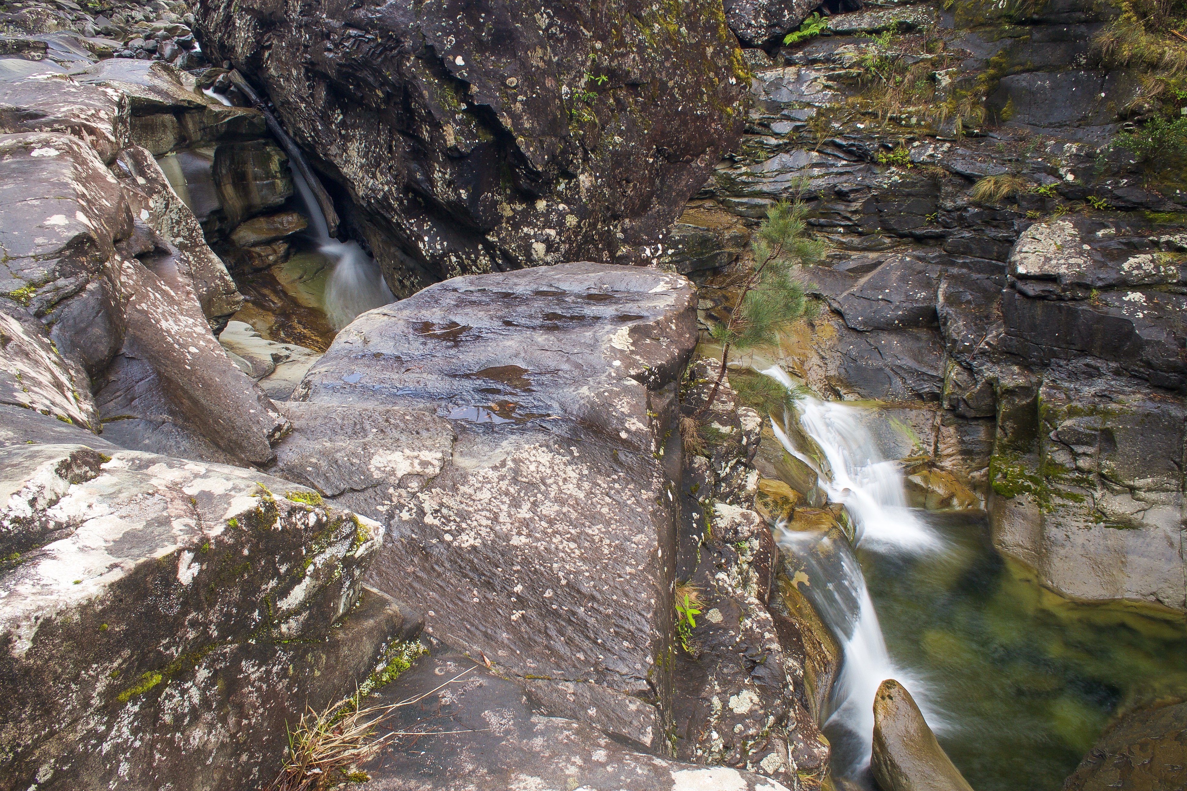 Tevelein Falls